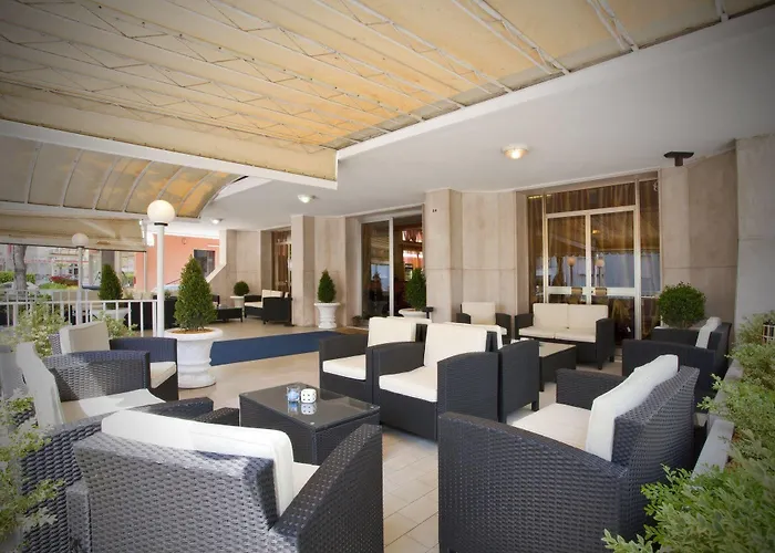 Hotel Bettina 3*