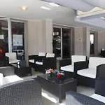 Bettina Hotel 3*