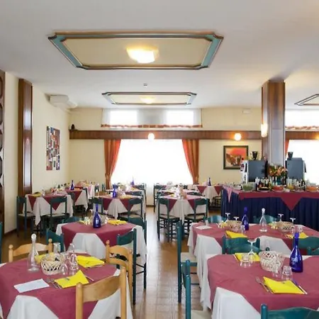 Hotell Bettina 3*